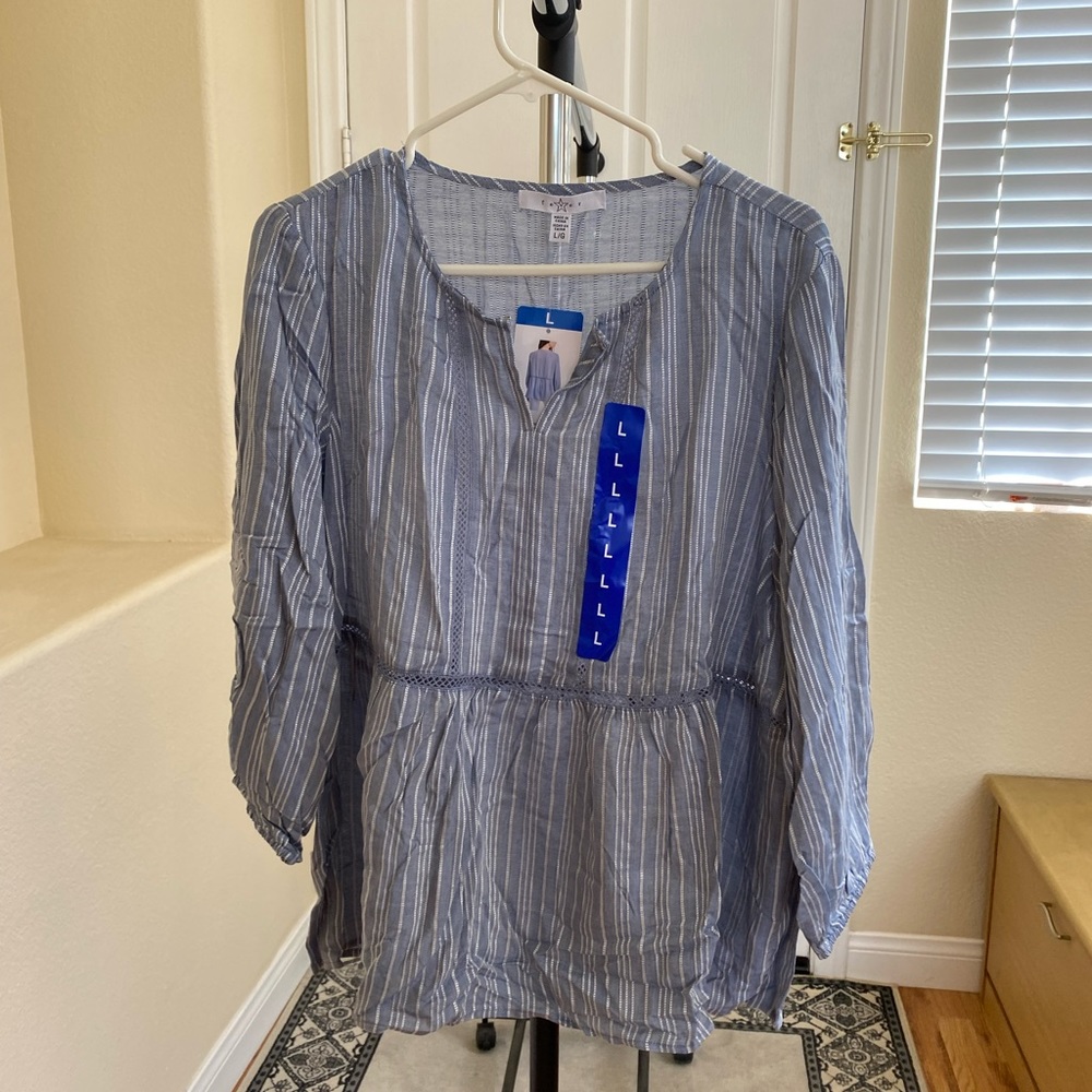 Fever blouse size large new with tag